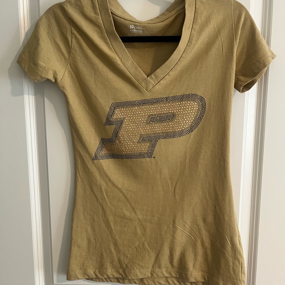 Knights Apparel Mustard V-Neck Tee with 'P' Graphic